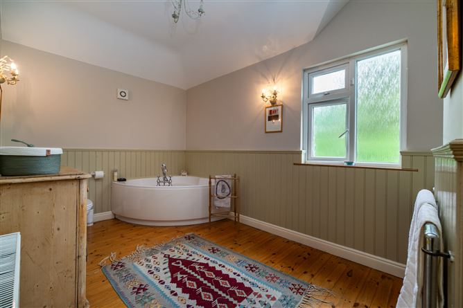 Ivy House, Loughkeen, Carrig, Birr, Co. Tipperary