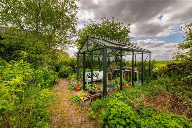 Ivy House, Loughkeen, Carrig, Birr, Co. Tipperary