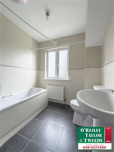14 Gracecourt, Dromod, Leitrim