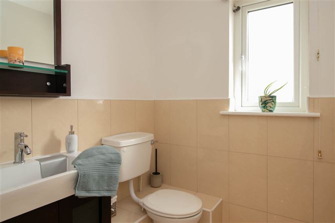 15 Lansdowne Manor, Cavan, County Cavan