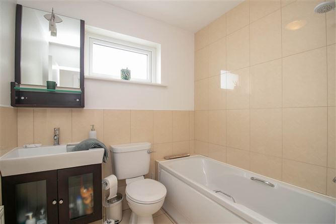 15 Lansdowne Manor, Cavan, County Cavan