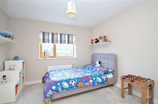 15 Dalriada Park, Knocklyon, Dublin 16