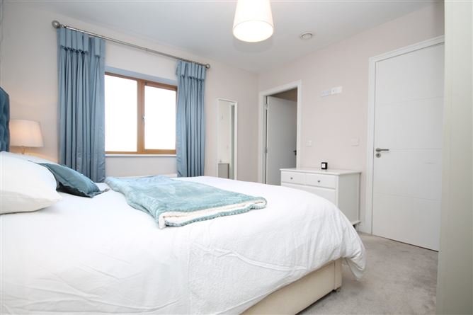 15 Dalriada Park, Knocklyon, Dublin 16