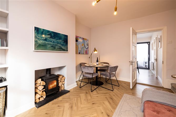 17 Sherrard Avenue, North Circular Road, Dublin 1