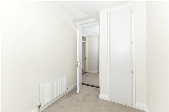 4 Killeen Mews, St Margaret's Avenue, Malahide, County Dublin