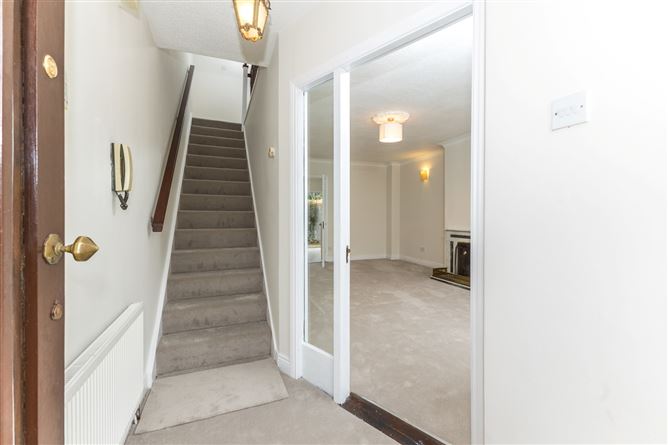 4 Killeen Mews, St Margaret's Avenue, Malahide, County Dublin