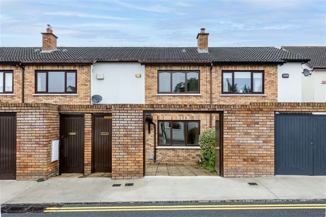 4 Killeen Mews, St Margaret's Avenue, Malahide, County Dublin