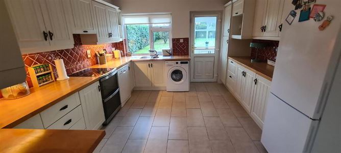 Mai's Kitchen, Knockcroghery, Roscommon - REA Brady - 4711440