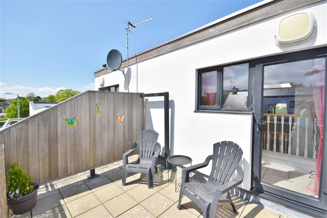 2 Cuirt Na Sionna, Tarbert, Co. Kerry