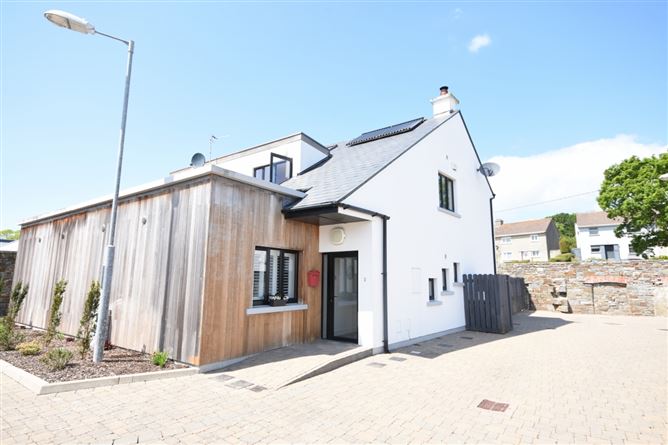 2 Cuirt Na Sionna, Tarbert, Co. Kerry