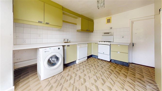 143 Howth Road, Sutton,   Dublin 13