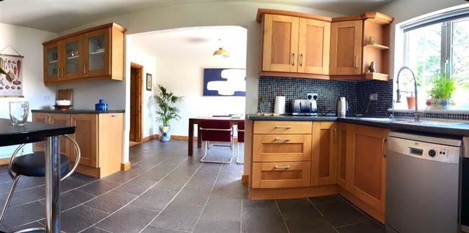 10 Deerpark View, Baltinglass, Wicklow