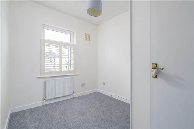 69 Ashington Rise, Navan Road, Dublin 7