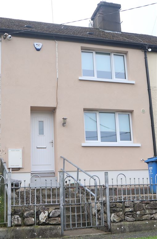 8 Pearse Avenue, Carrickmacross, Monaghan