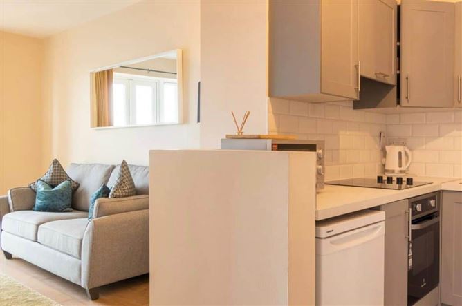 Valencia House, North Circular Road, Dublin 7