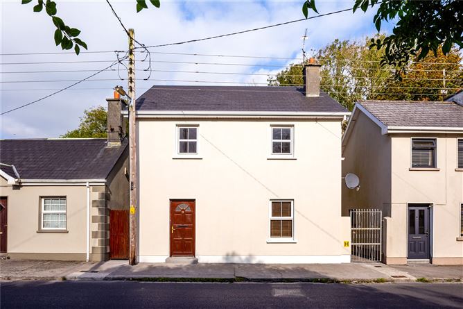 Main image for 32 Old Galway Road,Loughrea,Co. Galway,H62 C897