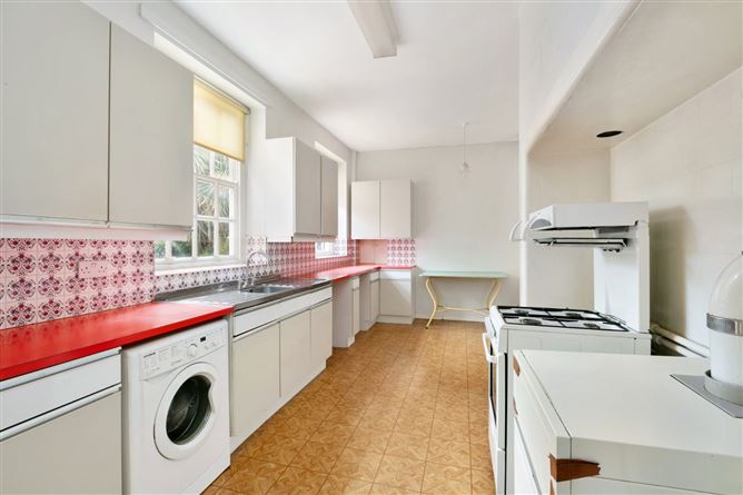 46 Anglesea Road, Ballsbridge, Dublin 4