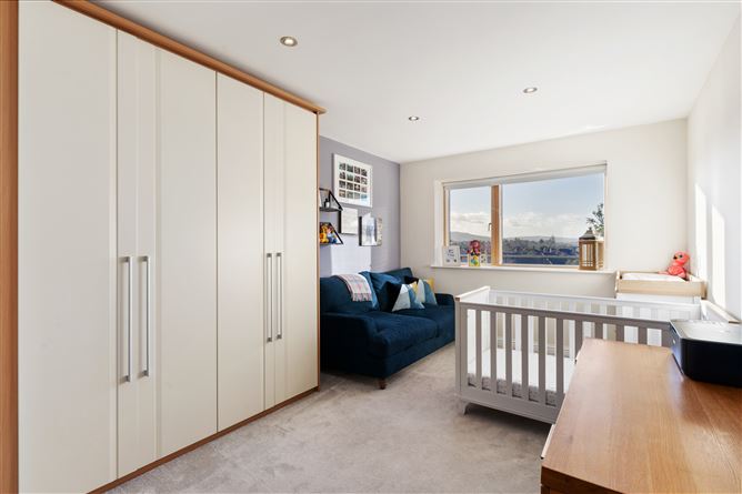 Apt 11 Hazelbrook, Upper Kilmacud Road, Dundrum,   Dublin 14