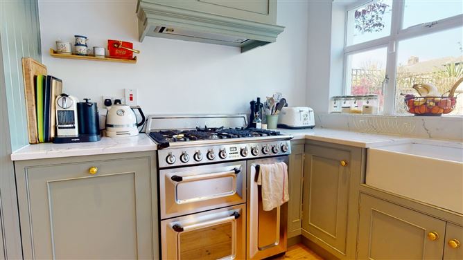 110 Oliver Plunkett Road, Monkstown, Co. Dublin