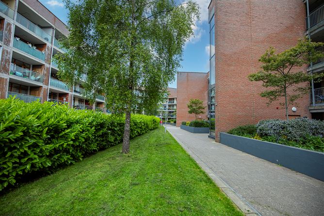 2 Corofin House, Clare Village, Malahide Road, Clarehall, Dublin 17