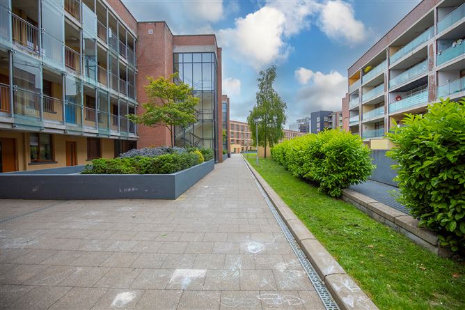 2 Corofin House, Clare Village, Malahide Road, Clarehall, Dublin 17