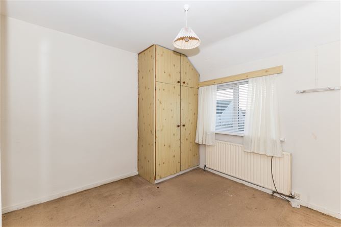 13 Edenmore Gardens, Edenmore, Dublin 5