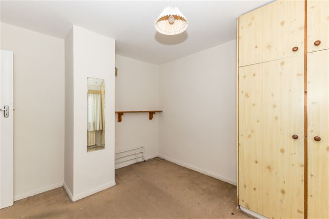 13 Edenmore Gardens, Edenmore, Dublin 5