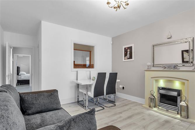 Apartment, 19 Willow Grove, Sallins, Naas, Co. Kildare