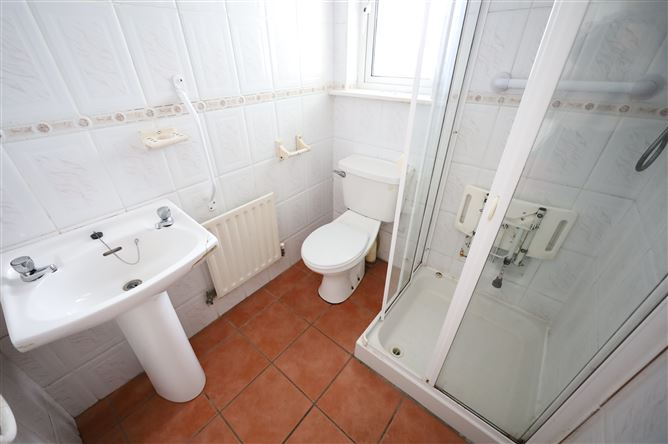 Brookmoor, 7 Pembroke Close, Passage West, Cork