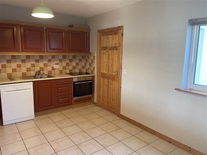 37 Garrai Glas, Athenry, County Galway