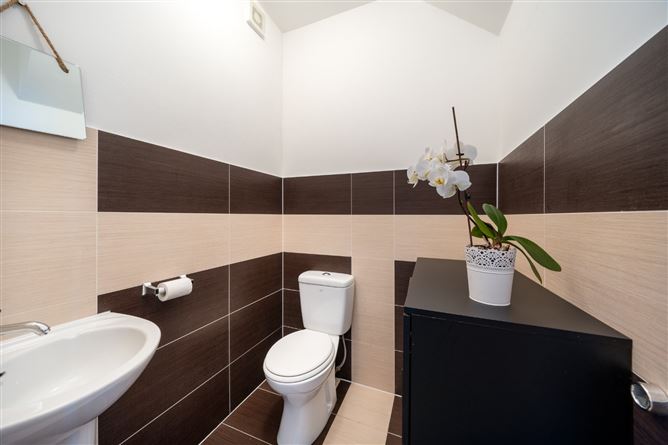 25 Battery Court, Battery Road, Longford