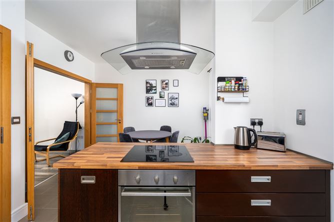 25 Battery Court, Battery Road, Longford