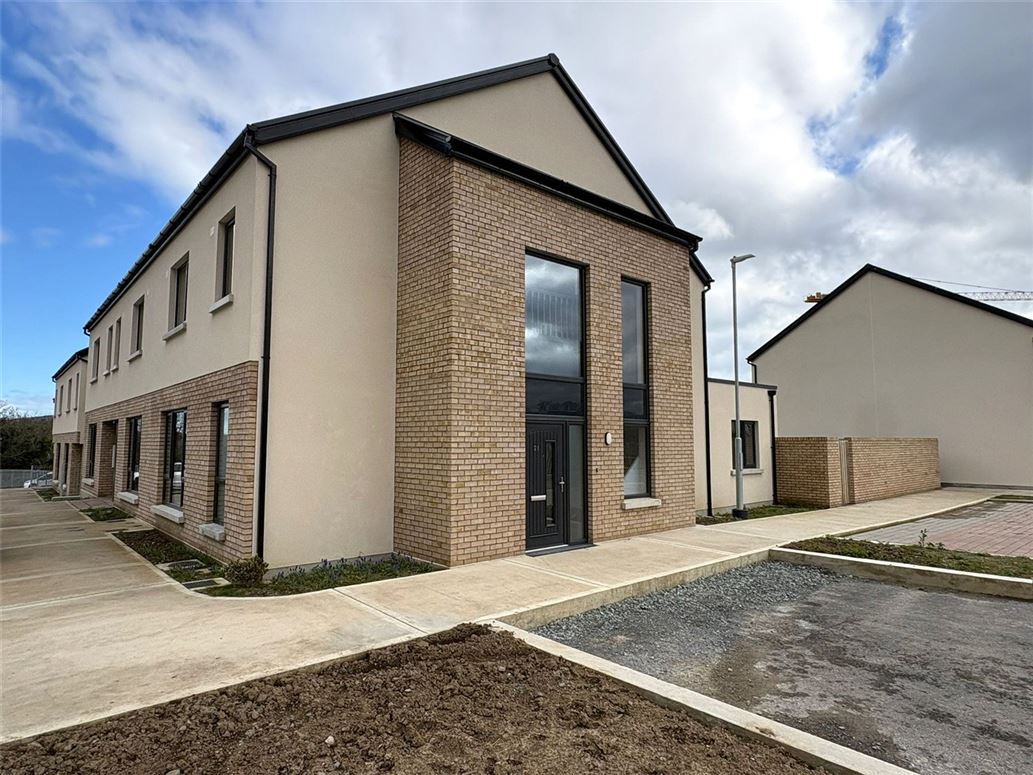 21 Tullyvale Crescent, Cherrywood, Dublin 18