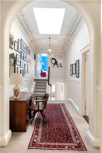 Photo 26 of 49 — 33 Ailesbury Road, Ballsbridge, Dublin 4