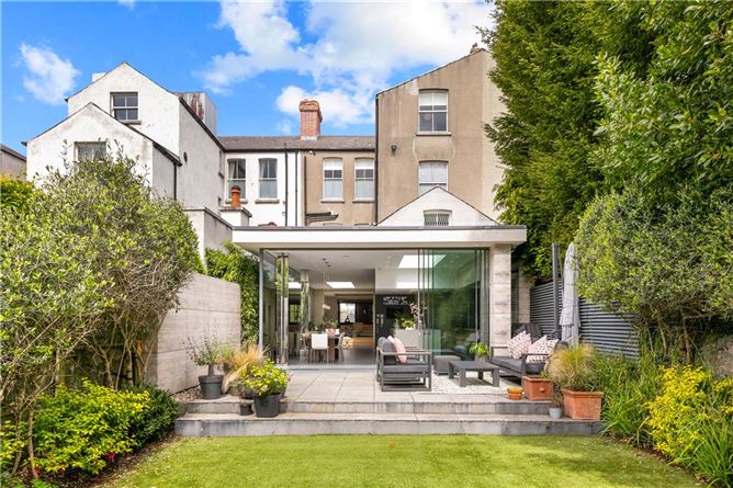 Photo 45 of 49 — 33 Ailesbury Road, Ballsbridge, Dublin 4