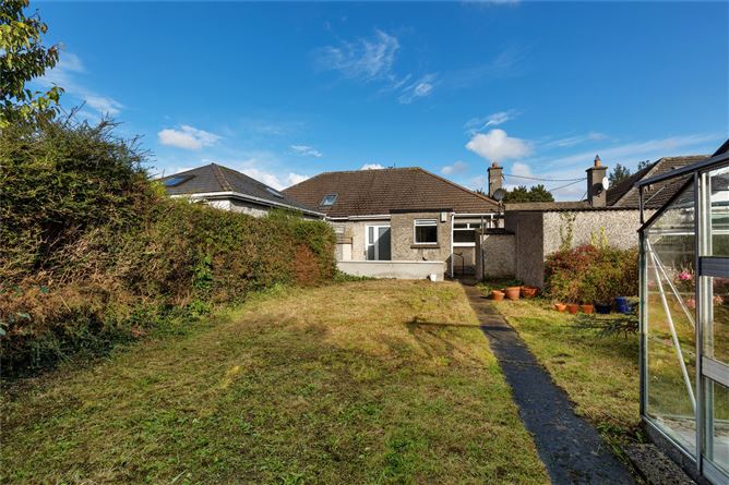 43 Willow Park Crescent, Glasnevin North, Dublin 11