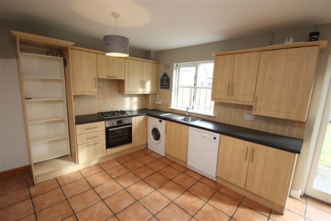 9 The Green, Cnoc Na Greine, Kilcullen, Kildare