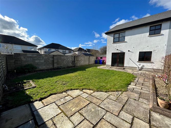 9 The Green, Cnoc Na Greine, Kilcullen, Kildare