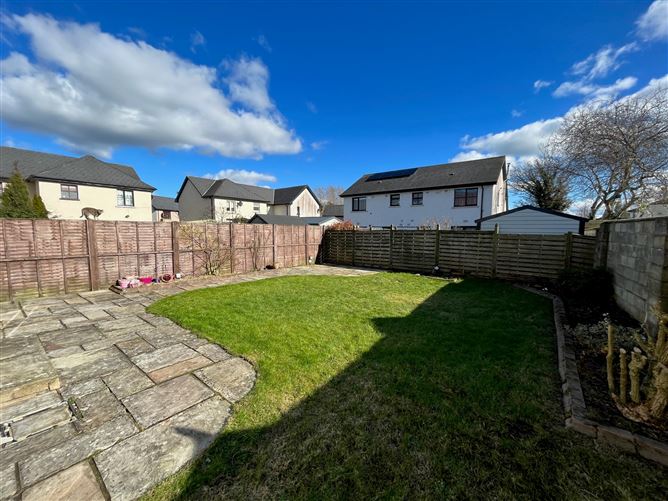 9 The Green, Cnoc Na Greine, Kilcullen, Kildare