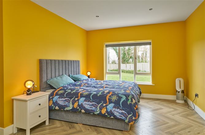 1 Cluain Aedin, Carrickbrack Road, Sutton, Dublin 13