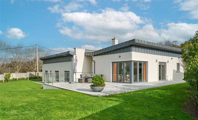 1 Cluain Aedin, Carrickbrack Road, Sutton, Dublin 13
