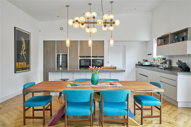 1 Cluain Aedin, Carrickbrack Road, Sutton, Dublin 13