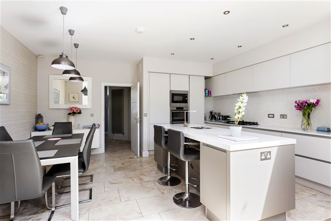 8 Taney Green, Dundrum, Dublin 14
