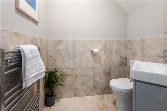 8 Taney Green, Dundrum, Dublin 14