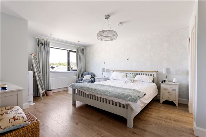 8 Taney Green, Dundrum, Dublin 14