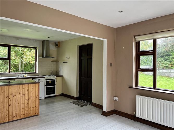 Clooniffe, Moycullen, Co. Galway O'Donnellan & Joyce Auctioneers Ltd