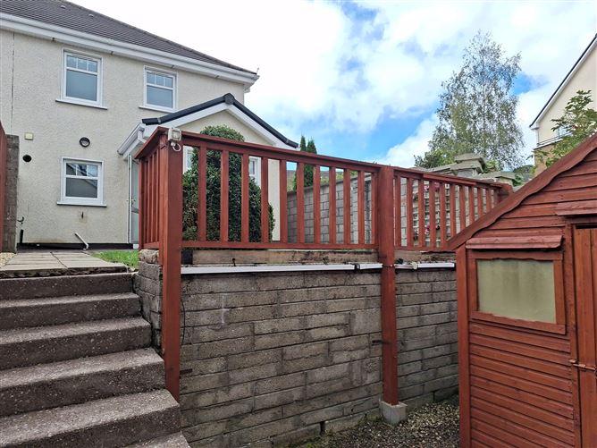 33 The Drive, Harbour Heights, Passage West, Cork