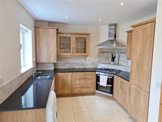 33 The Drive, Harbour Heights, Passage West, Cork