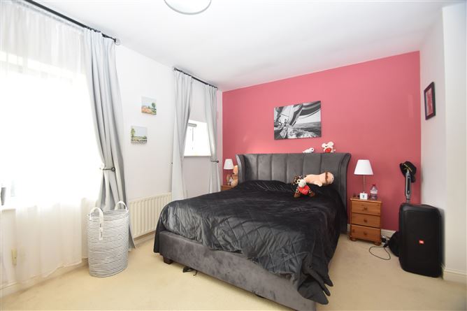 42 Boroimhe Blackthorn, Swords, County Dublin
