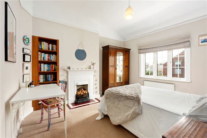 28 Mayfield Road East, Terenure, Dublin 6W